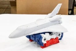 Mastermind Creations R-36 Inventa Sky Lynx -Toy Store 005536f9fd