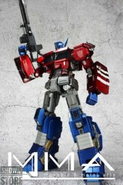 Movable & Metal Arts IDW Optimus Prime W/ Bike -Toy Store 023007ed3a