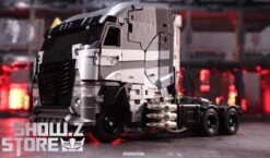 Unique Toys R-04C Nero Galvatron Clear Version -Toy Store 04a854a248