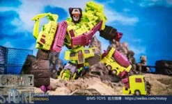 Magic Square MS-B41 Excavator Scavenger & MS-B42 Bulldozer Bonecrusher Set Of 2 -Toy Store 1b2204f8f7