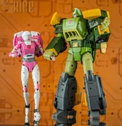 Fanstoys FT-24 Rouge Arcee 31 Fanstoys FT-24 Rouge Arcee -Toy Store 1d71d5f3ee