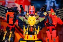 Hasbro POTP Titan Class Predaking Feral Rex Set Of 5 Figures -Toy Store 22eec990d6