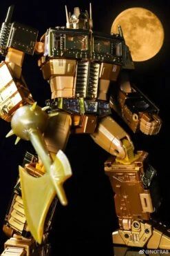 Takara MP10G MP-10G Masterpiece Optimus Prime Gold Lagoon Edition -Toy Store 239dd087f7