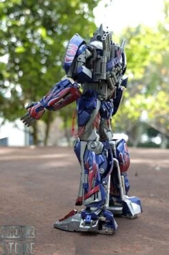 Unique Toys R-02 Challenger Optimus Prime 2nd Edition -Toy Store 26da43b458