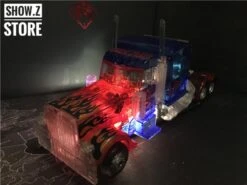 4th Party Family Mart Exclusive Leader Class Buster Opitmus Prime Clear Version -Toy Store 59e2d239eb