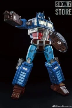 Lewin Resources LW-01A Optimus Prime Captain America Style Oversized 71cm W/ LED 21 Lewin Resources LW-01A Optimus Prime Captain America Style Oversized 71cm W/ LED -Toy Store 5b3d8a7a5d