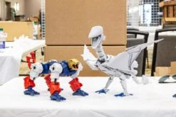 Mastermind Creations R-36 Inventa Sky Lynx -Toy Store 698cc9a4cd