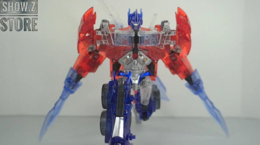 APC Toys APC-001 Attack Prime TFP Optimus Prime Clear Version W/ Black Wheels 4 APC Toys APC-001 Attack Prime TFP Optimus Prime Clear Version W/ Black Wheels - Image 2