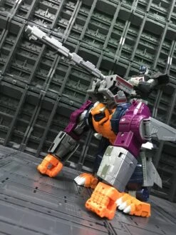 Hasbro PP-27 PP27 Optimal Optimus Power Of Prime Leader Class -Toy Store 9cdb559c9e