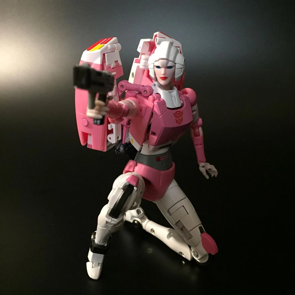 Fanstoys FT-24 Rouge Arcee 8 Fanstoys FT-24 Rouge Arcee - Image 6