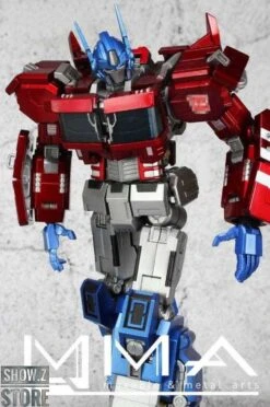 Movable & Metal Arts IDW Optimus Prime W/ Bike -Toy Store a73e86ad7e