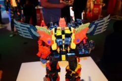 Hasbro POTP Titan Class Predaking Feral Rex Set Of 5 Figures -Toy Store abad167657
