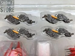 Metal Club 1/100 NZ-666 Kshatriya Red Comet Version -Toy Store aebf40c46f