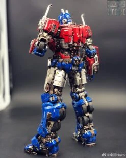 [Pre-Order] NakoMake CR-05 Classic Reborn Optimus Prime -Toy Store ed4406a165