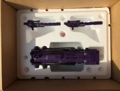 ToyWorld TW-06B Devil Star Astrotrain Purple Version TFCon 2015 Exclusive -Toy Store f49f672996