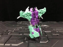 IronFactory EX-27 Shrike's Feather Slipstream -Toy Store f5dd4bb3f3