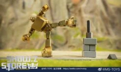 Magic Square MS-B21G Intelligence Officer Bumblebee Gold Version -Toy Store f70f10601b